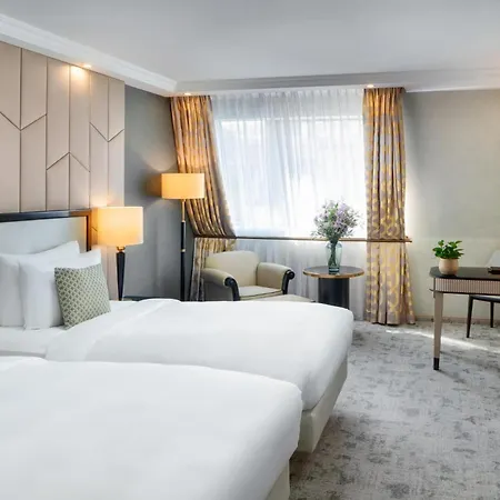 Kempinski Corvinus 5*