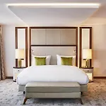 كيمبنسكي كورفينوس 5*