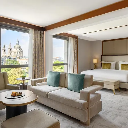 Kempinski Corvinus Отель 5*