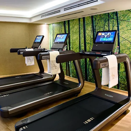 Kempinski Corvinus 5*