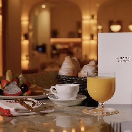 Kempinski Corvinus 5* Budapest