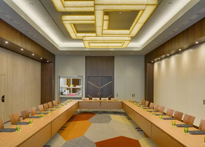 Kempinski Corvinus Hotel 5*