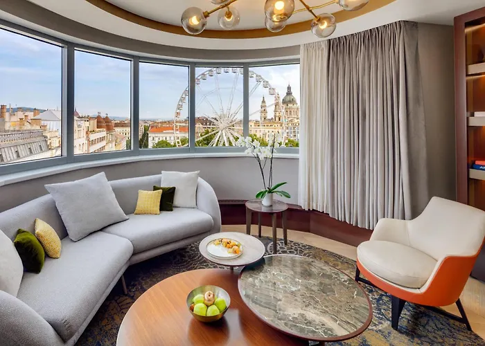 Kempinski Corvinus Hotel