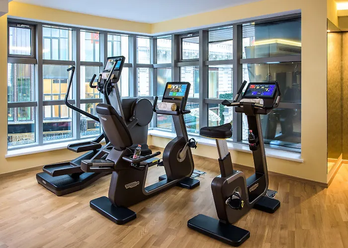 Hotell Kempinski Corvinus 5*