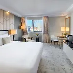 Kempinski Corvinus Ξενοδοχείο