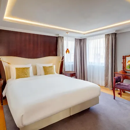 Kempinski Corvinus Hotel Budapešť