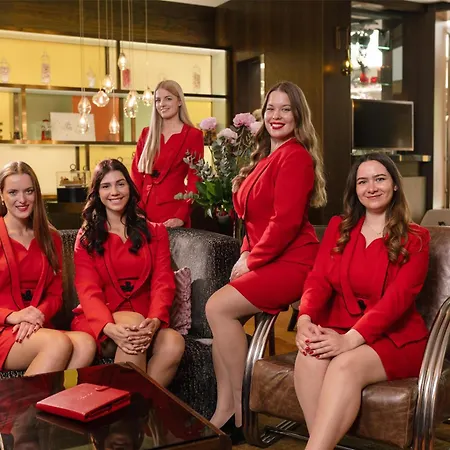 布达佩斯科维努斯凯宾斯基酒店 5*