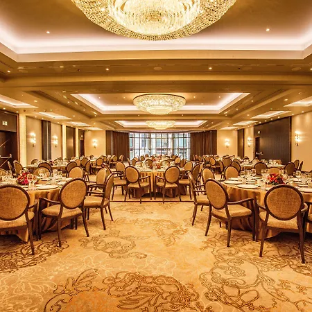 Hotel Kempinski Corvinus