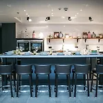 ホテル ケンピンスキー コーヴィナス